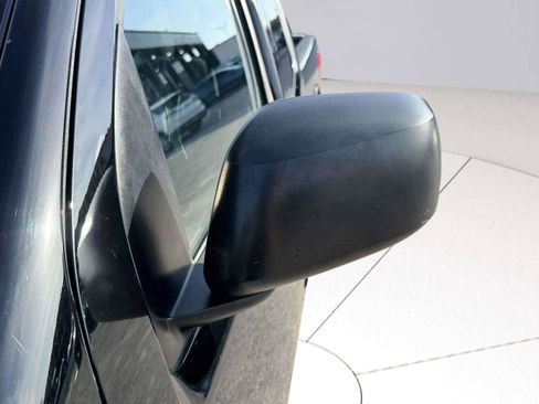 Used 2015 Nissan Frontier S RWD image 14