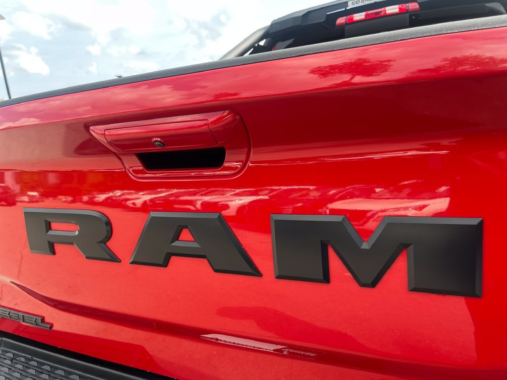 Used 2024 RAM 2500 Rebel AWD/4WD image 45