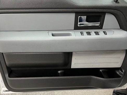 Used 2012 Ford F150 XLT w/ XLT Chrome Pkg image 21