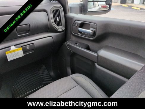 New 2026 GMC Sierra 2500 Pro w/ 1SA Pro Safety Plus Package AWD/4WD image 17