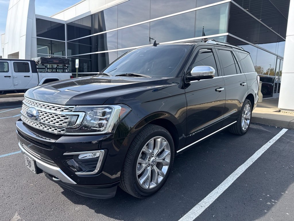 Used 2019 Ford Expedition Platinum AWD/4WD image 3