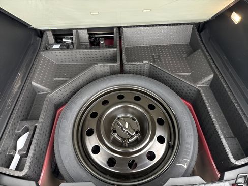 Used 2024 Ford Edge SEL w/ Convenience Package image 23