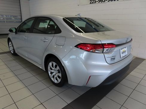 Used 2024 Toyota Corolla LE image 11