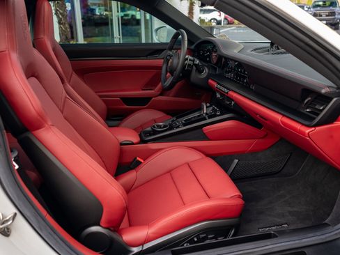 Used 2024 Porsche 911 Carrera 4 GTS image 33