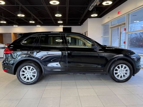 Used 2012 Porsche Cayenne AWD/4WD image 15