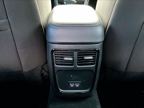 Used 2023 Dodge Charger SXT w/ Blacktop Package image 20