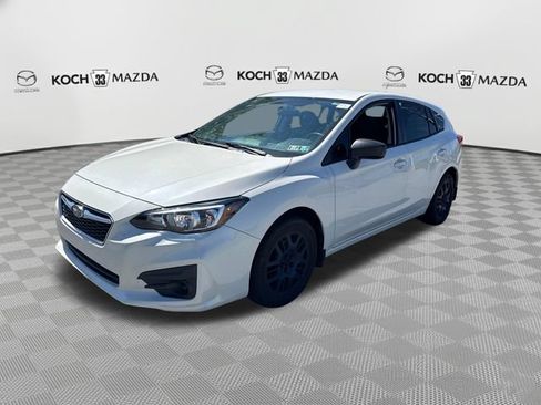 Used 2017 Subaru Impreza 2.0i AWD/4WD image 3