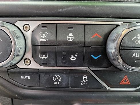 Used 2020 Jeep Wrangler Unlimited Rubicon image 27