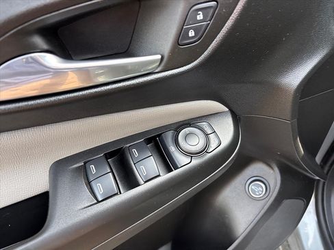 Used 2024 Buick Envista Avenir FWD image 21