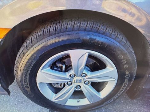 Used 2018 Honda Odyssey EX-L image 8