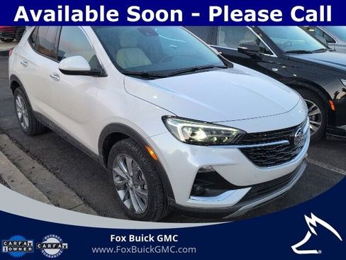 Used 2023 Buick Encore GX Essence w/ Experience Buick Package image 3