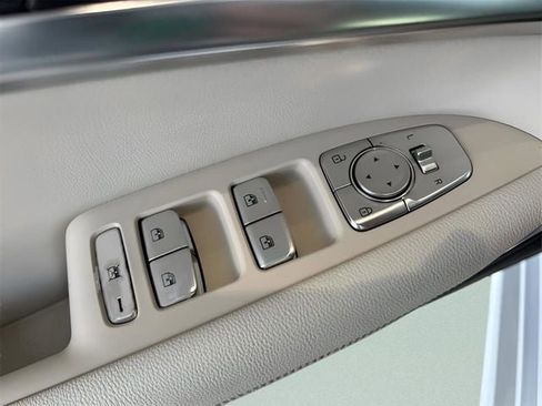 New 2026 Genesis G70 2.5T image 20