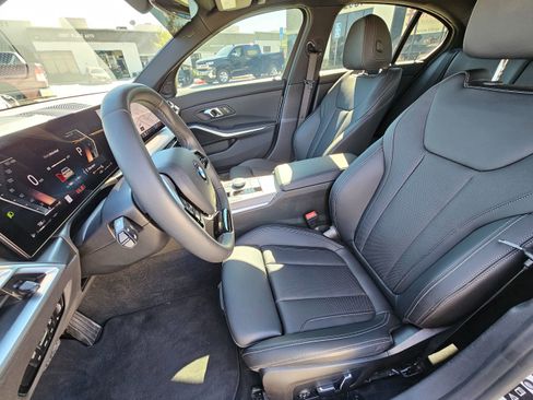 Used 2025 BMW 330i xDrive Sedan image 13