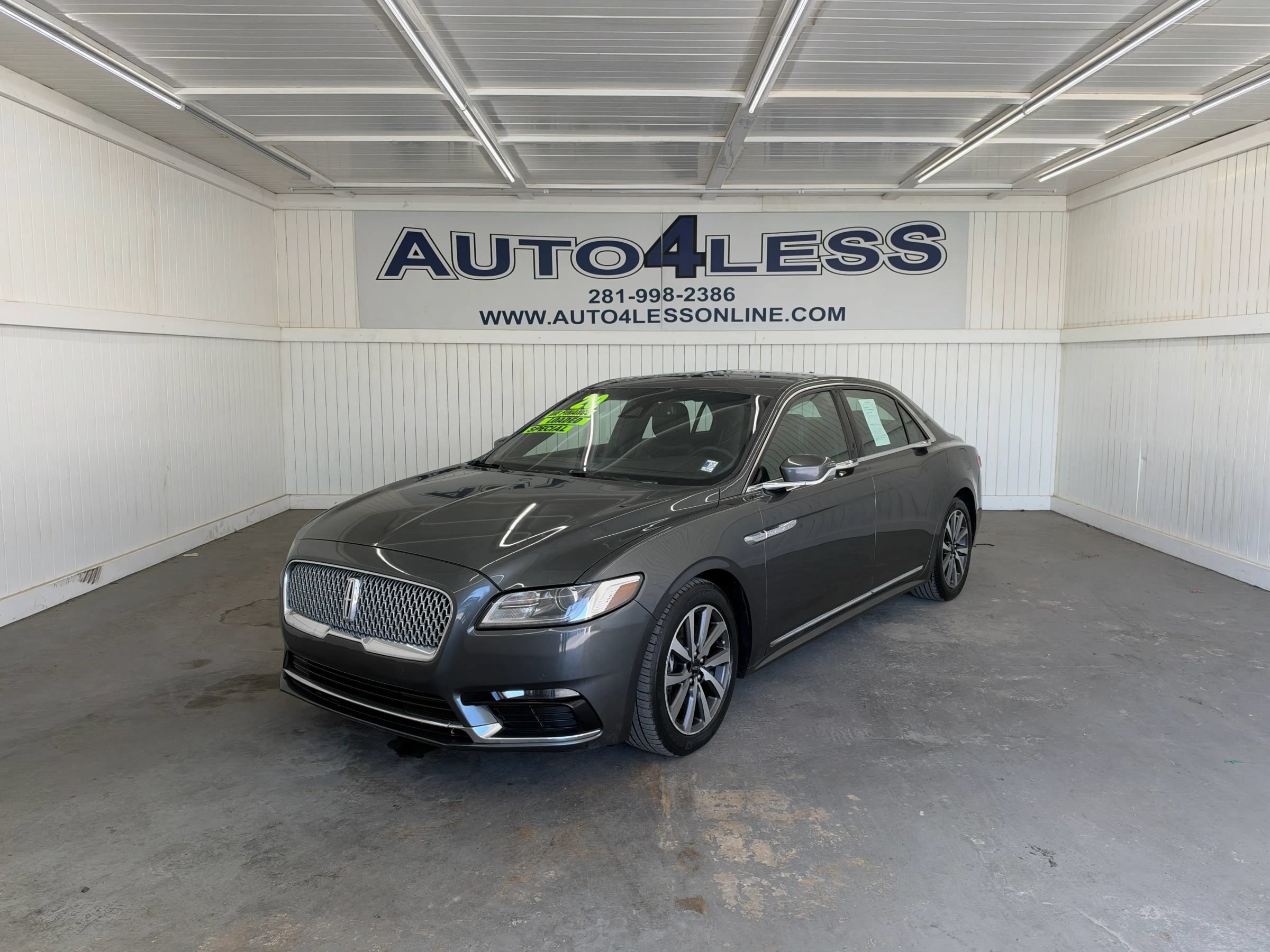 Used 2020 Lincoln Continental FWD image 1