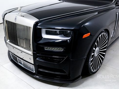 Used 2018 Rolls-Royce Phantom Sedan image 45