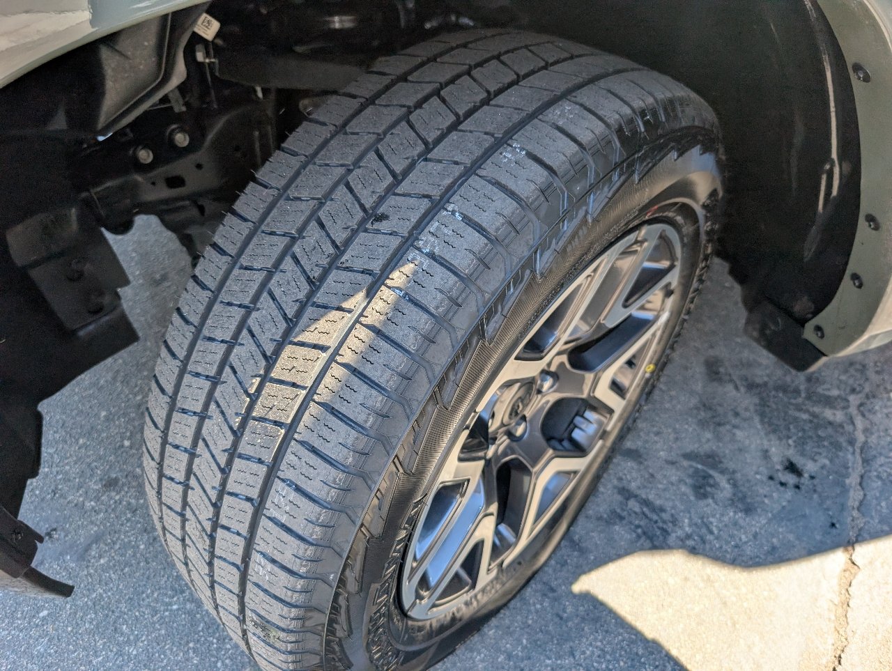Used 2026 RAM 1500 Laramie AWD/4WD image 21