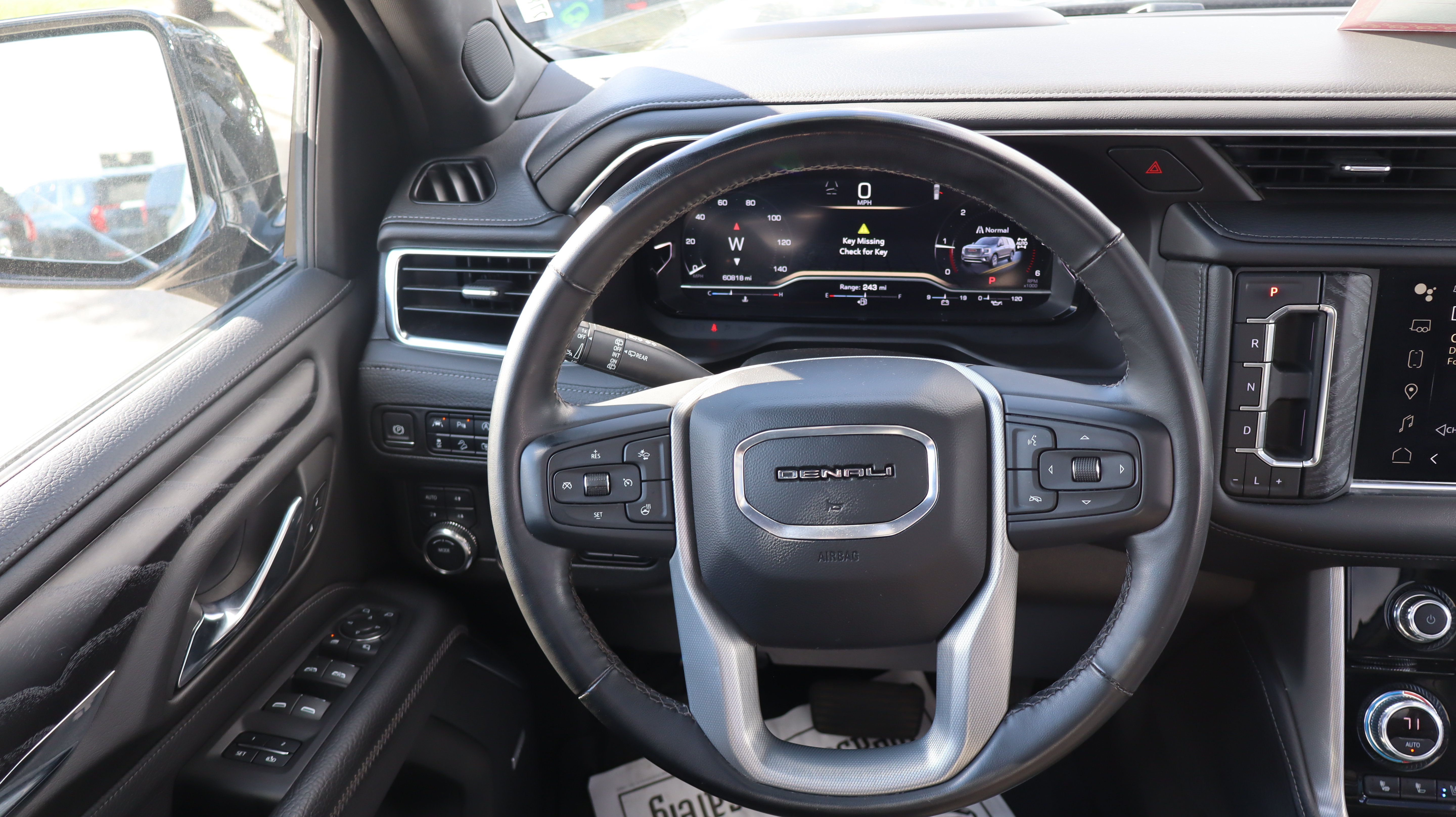 Certified 2023 GMC Yukon Denali w/ Max Trailering Package AWD/4WD image 12