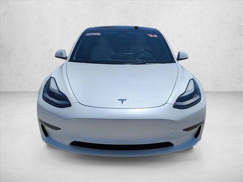 Used 2022 Tesla Model 3 RWD image 2