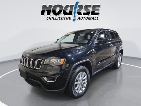Used 2021 Jeep Grand Cherokee Laredo AWD/4WD image 1