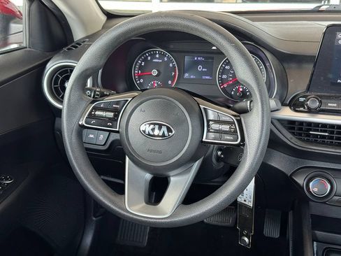 Used 2020 Kia Forte LXS FWD image 21