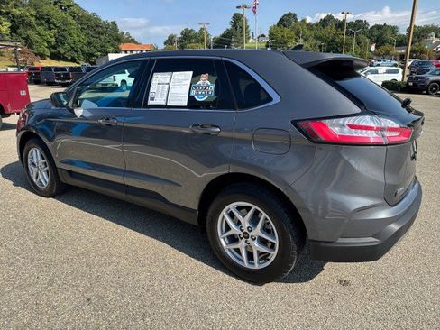 Used 2024 Ford Edge SEL image 3