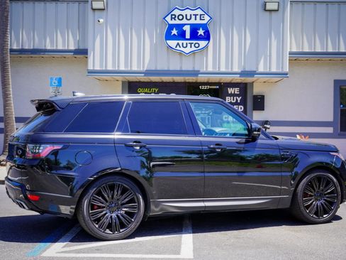 Used 2021 Land Rover Range Rover Sport Autobiography image 3