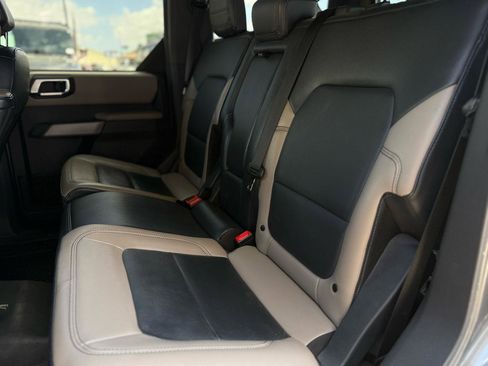 Used 2022 Ford Bronco Wildtrak AWD/4WD image 14