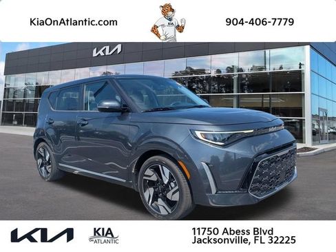Used 2024 Kia Soul GT-Line w/ GT-Line Technology Package FWD image 1