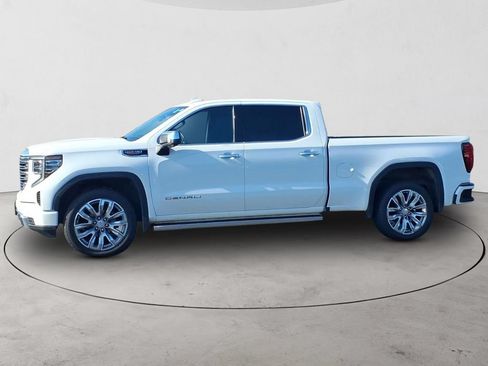 Used 2024 GMC Sierra 1500 Denali w/ Denali Reserve Package AWD/4WD image 4