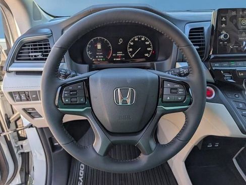 New 2026 Honda Odyssey EX-L image 18