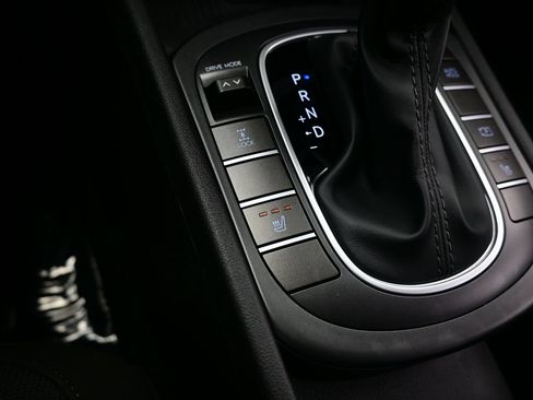 Certified 2026 Hyundai Kona SEL Sport AWD/4WD image 21