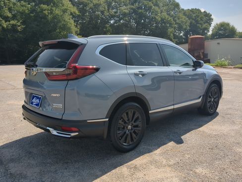 Used 2022 Honda CR-V Touring image 3