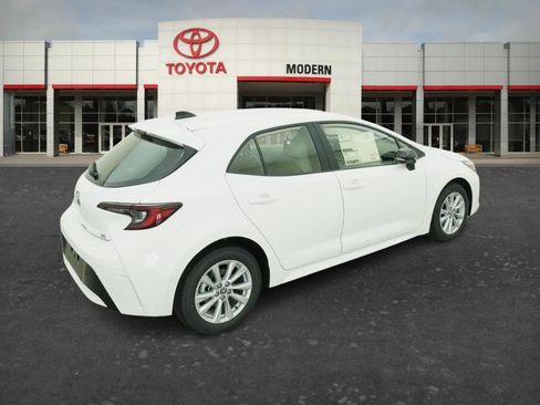 New 2026 Toyota Corolla SE FWD image 8