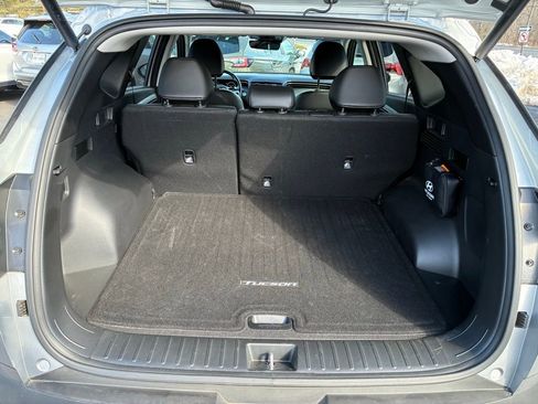Used 2024 Hyundai Tucson Limited image 11