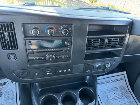 Used 2016 Chevrolet Express 3500 LT w/ LT Preferred Equipment Group image 24