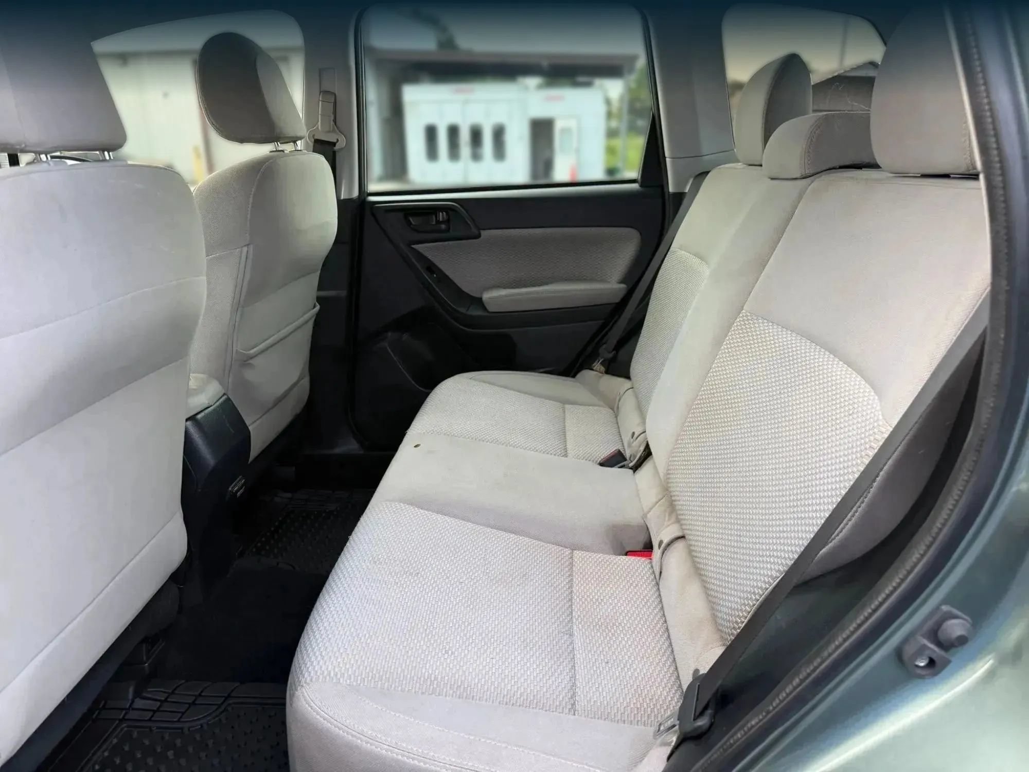 Used 2017 Subaru Forester 2.5i AWD/4WD image 21