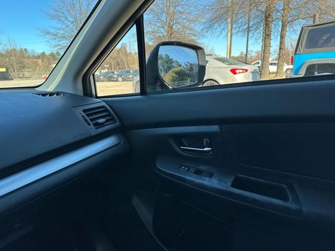 Used 2012 Subaru Impreza 2.0i Premium w/ All-Weather Pkg image 32