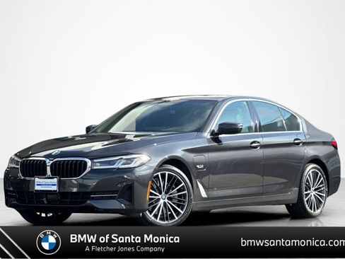 Used 2023 BMW 530e xDrive w/ Premium Package AWD/4WD image 1