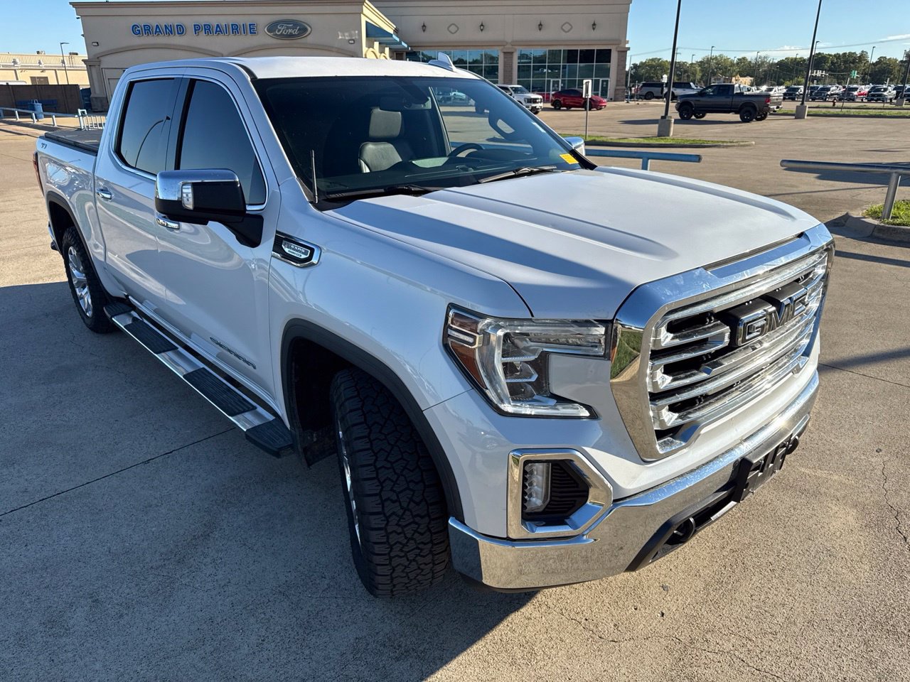 Used 2021 GMC Sierra 1500 SLT AWD/4WD image 18