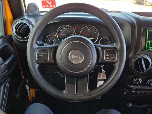 Used 2013 Jeep Wrangler Sport image 13