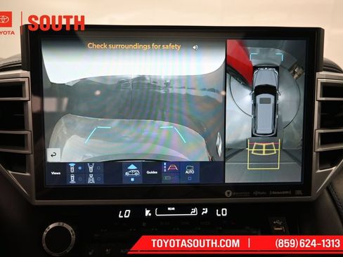 Used 2023 Toyota Sequoia Platinum AWD/4WD image 18