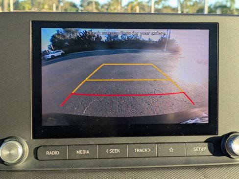 Used 2023 Hyundai Kona SE w/ Cargo Package image 18