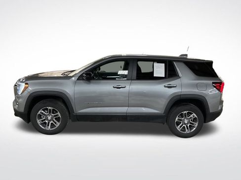 Used 2025 GMC Terrain Elevation image 2