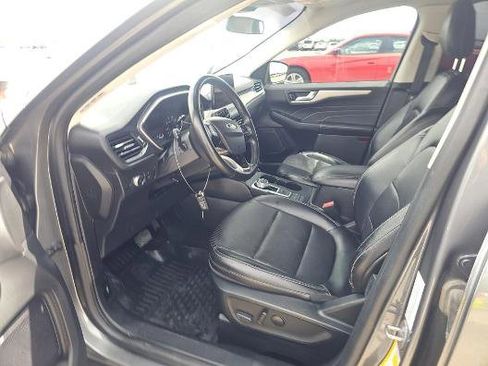Used 2022 Ford Escape SEL FWD image 4