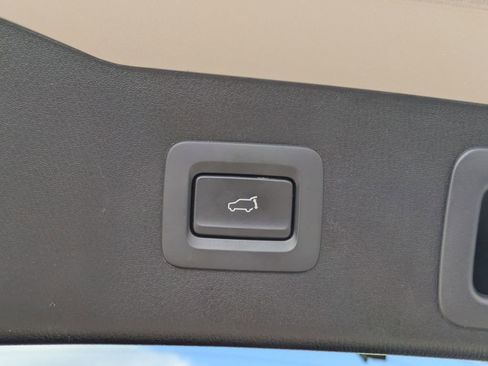 Used 2025 MAZDA CX-5 AWD 2.5 S w/ Preferred Package image 13