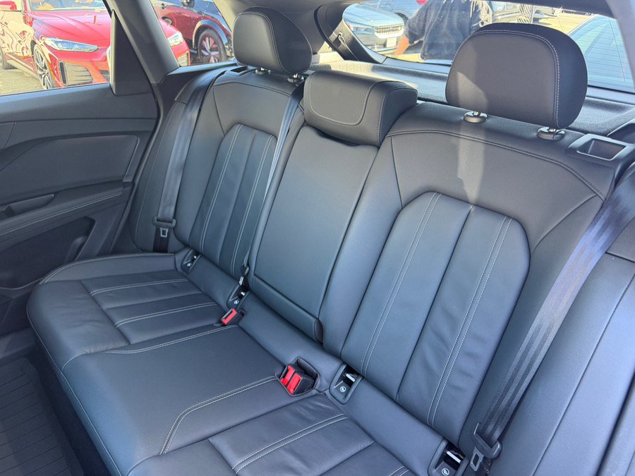 Used 2023 Audi Q4 e-tron Premium Plus w/ Premium Plus RWD image 42