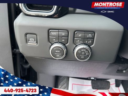 New 2026 GMC Sierra 2500 Denali w/ Denali Reserve Package image 13