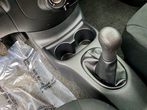 Used 2013 Nissan Versa S image 16