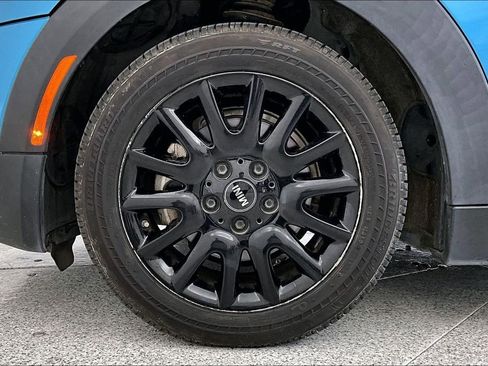 Used 2016 MINI Cooper 2-Door Hardtop image 10