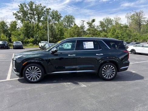 Used 2025 Hyundai Palisade Calligraphy AWD/4WD image 3